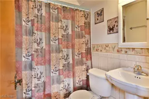 5451 Virginia Dr, Austintown, OH 44515 - Photo 24