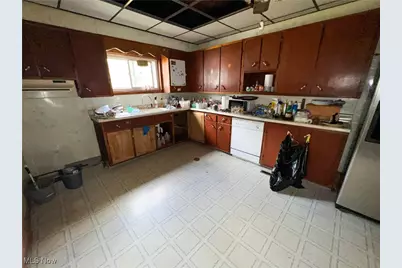 14614 E Liverpool Road, East Liverpool, OH 43920 - Photo 16