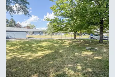 4102 Burkey Road, Austintown, OH 44515 - Photo 18