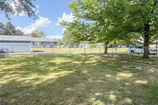 4102 Burkey Rd, Austintown, OH 44515 - Photo 18