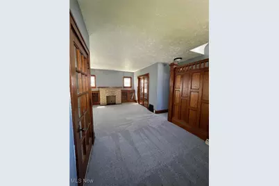 543 Thelma Avenue, Akron, OH 44314 - Photo 6