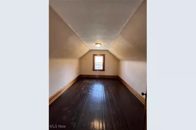 543 Thelma Avenue, Akron, OH 44314 - Photo 18