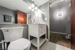 1133 W 9th St, Loveland, OH 44113 - Photo 18