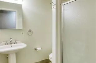 11014 Detroit Ave, Loveland, OH 44102 - Photo 10