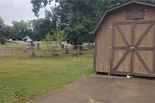 624 Cemetery St, Coshocton, OH 43812 - Photo 26