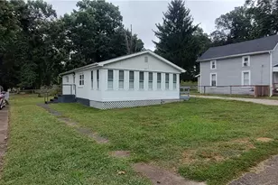 624 Cemetery St, Coshocton, OH 43812 - Photo 20