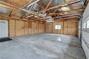 10870 County Rd 6, Killbuck, OH 44637 - Photo 38