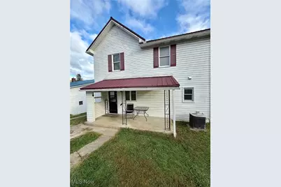 381 3rd Street, Bergholz, OH 43908 - Photo 2