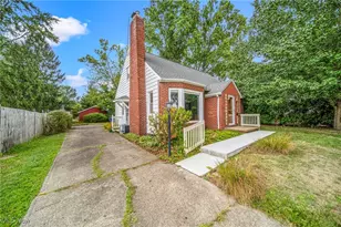 1505 Marlowe Ave, Akron, OH 44313 - Photo 2