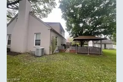 3118 Fulton Drive NW, Canton, OH 44718 - Photo 4