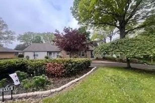 3118 Fulton Dr NW, Canton, OH 44718 - Photo 2