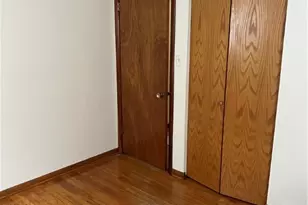 746 Whipple Ave, Campbell, OH 44405 - Photo 6