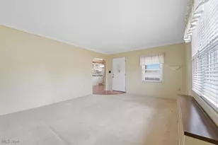 1811 E 30th St, Ashtabula, OH 44004 - Photo 6