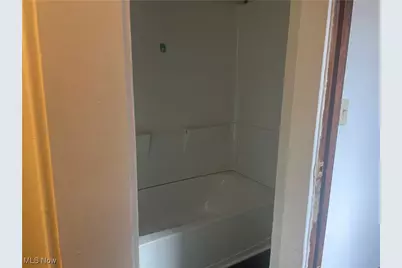 1420 Ansel Road, Loveland, OH 44106 - Photo 18