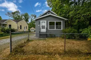 636 Flora Ave, Akron, OH 44314 - Photo 48