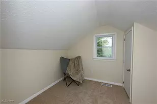 636 Flora Ave, Akron, OH 44314 - Photo 24