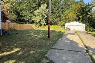 1716 Middle Ave, Elyria, OH 44035 - Photo 2