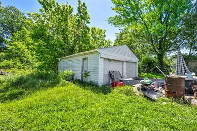 1716 Middle Avenue, Elyria, OH 44035 - Photo 14