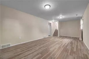 7007 Hidden Valley Dr, Amherst, OH 44001 - Photo 16