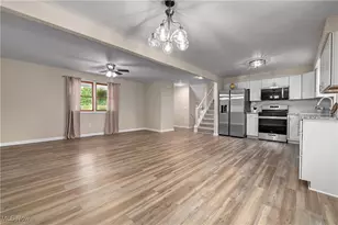 7007 Hidden Valley Dr, Amherst, OH 44001 - Photo 4