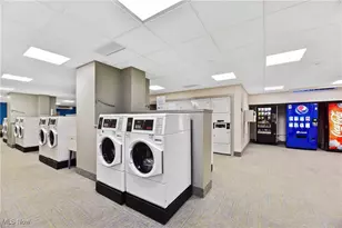 12900 Lake Ave, Oakwood, OH 44107 - Photo 40