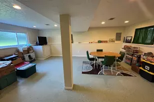 24051 Columbus Rd, Huber Heights, OH 44146 - Photo 6