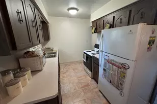 24051 Columbus Rd, Huber Heights, OH 44146 - Photo 4