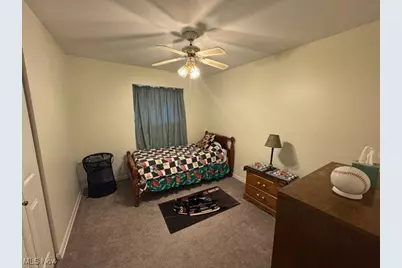 24051 Columbus Road, Huber Heights, OH 44146 - Photo 10