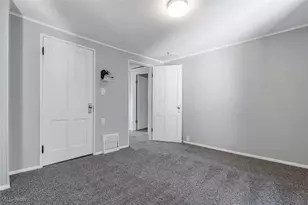 312 Upland Ave, Akron, OH 44301 - Photo 20