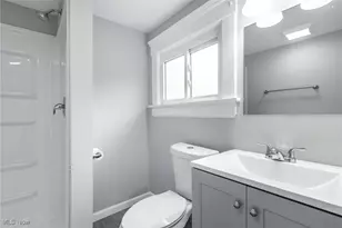 312 Upland Ave, Akron, OH 44301 - Photo 22