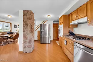 9373 Murray Ridge Rd, Elyria, OH 44035 - Photo 10