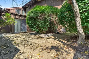 1939 Pine Dr, Kent, OH 44240 - Photo 6