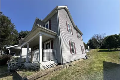 318 N Pleasant Street, New Lexington, OH 43764 - Photo 4