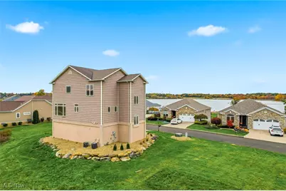 29 Shores Drive, Poland, OH 44514 - Photo 4