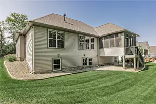 8086 Canyon Ridge, Chagrin Falls, OH 44023 - Photo 34