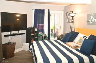 1561 Treetop Trail, Akron, OH 44313 - Photo 8