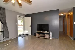 624 Timothy Ln, Loveland, OH 44109 - Photo 6