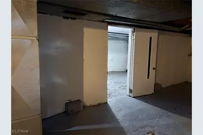 2258 Mogadore Road, Akron, OH 44312 - Photo 26