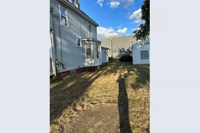 1226 Logan Avenue NW, Canton, OH 44703 - Photo 4