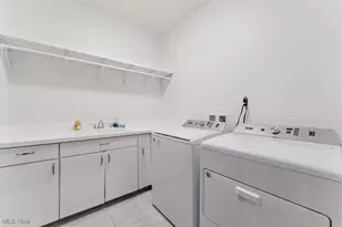 3863 Granger Rd, Bath, OH 44333 - Photo 30