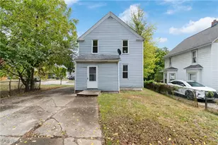 2186 5th St SW, Akron, OH 44314 - Photo 22