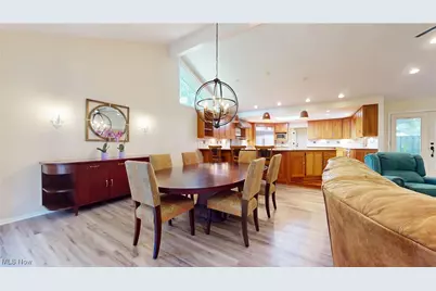 504-9 Concord Downs Circle #9, Aurora, OH 44202 - Photo 8