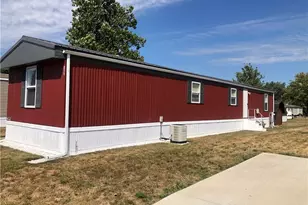 5219 N St NE, Magnolia, OH 44643 - Photo 4