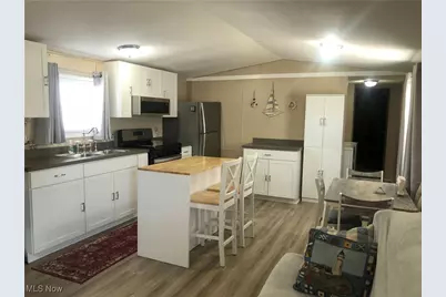 5219 N Street NE, Magnolia, OH 44643 - Photo 12