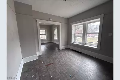 945 E 149th Street, Loveland, OH 44110 - Photo 4