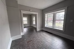 945 E 149th St, Loveland, OH 44110 - Photo 4