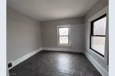 945 E 149th Street, Loveland, OH 44110 - Photo 6