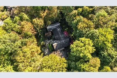 8405 Lucerne Drive, Chagrin Falls, OH 44023 - Photo 6