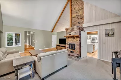 8405 Lucerne Drive, Chagrin Falls, OH 44023 - Photo 20