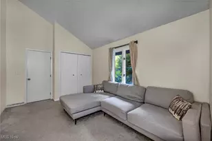 8405 Lucerne Dr, Chagrin Falls, OH 44023 - Photo 26